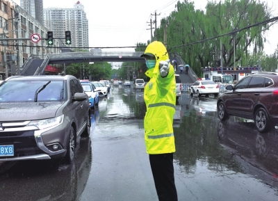 雨情急！多部門聯(lián)動(dòng)疏通保暢