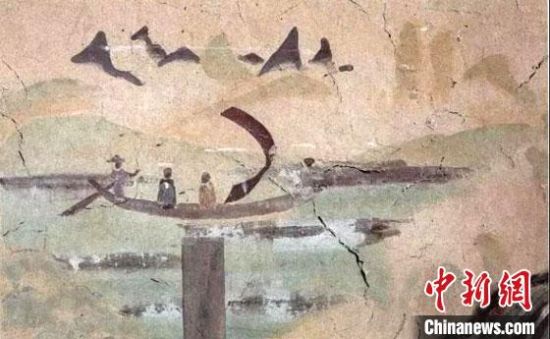 “一人搖櫓晃扁舟，兩人撐篙水上漂?！眻D為莫高窟第323窟《搖櫓帆船》（初唐）?！《鼗脱芯吭汗﹫D