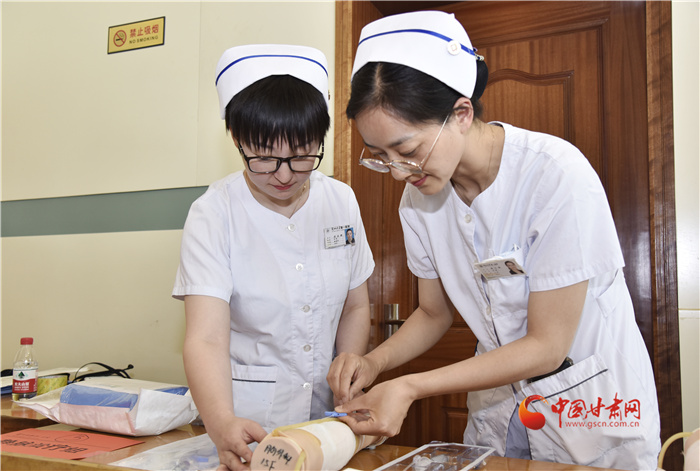 解聘哺乳期女工，違法！法院判決用人單位承擔(dān)雙倍賠償