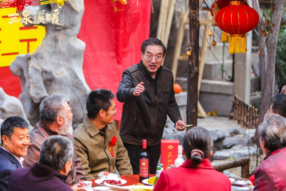 還原鄉(xiāng)味，留住鄉(xiāng)愁，《三泉溪暖》定檔央一