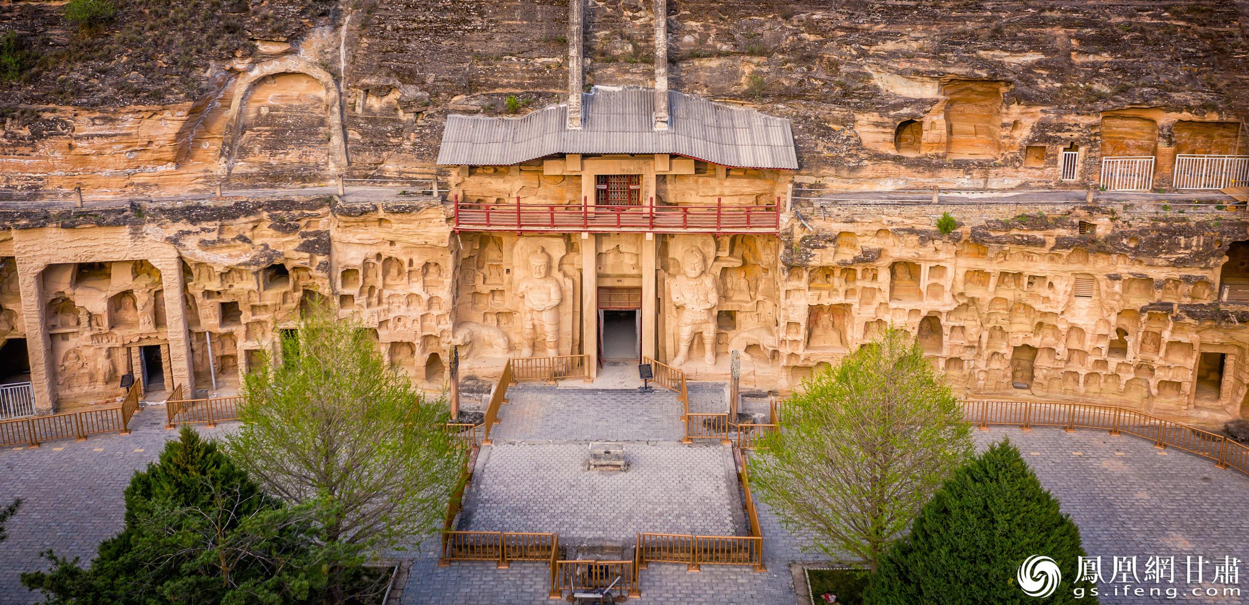 北石窟寺始建于北魏，經(jīng)多個(gè)朝代增修形成密集窟龕。北石窟寺文物保護(hù)研究所供圖