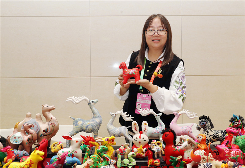 從馬家窯到飛天：包雨蕾讓甘肅文化“香”飄市場